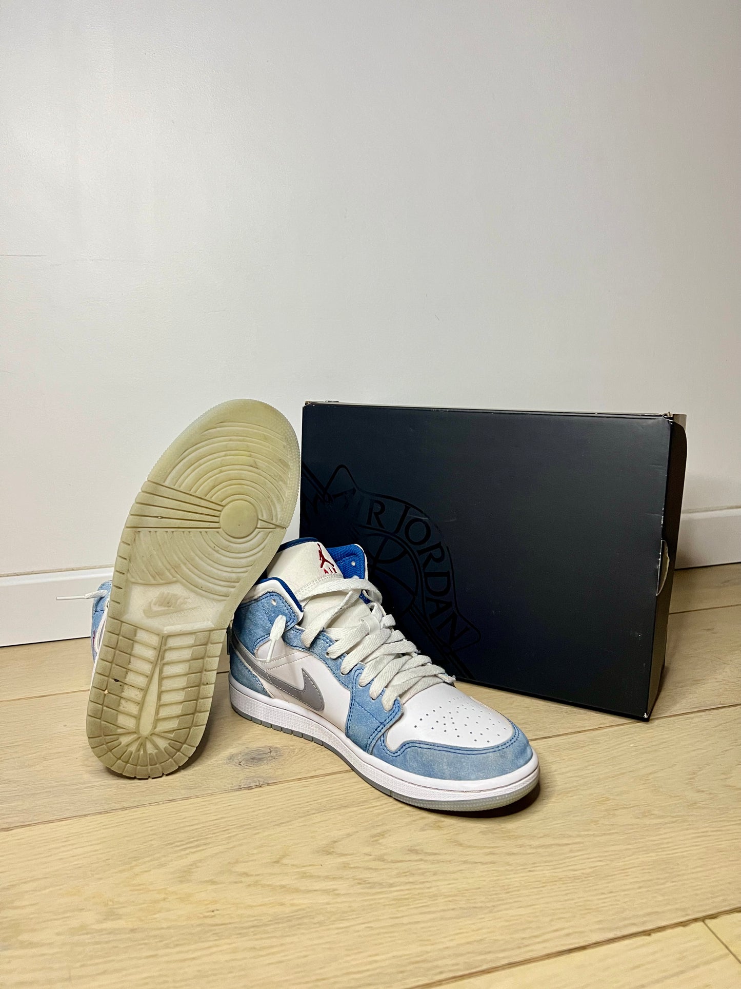 JORDAN 1 MID FRENCH BLUE