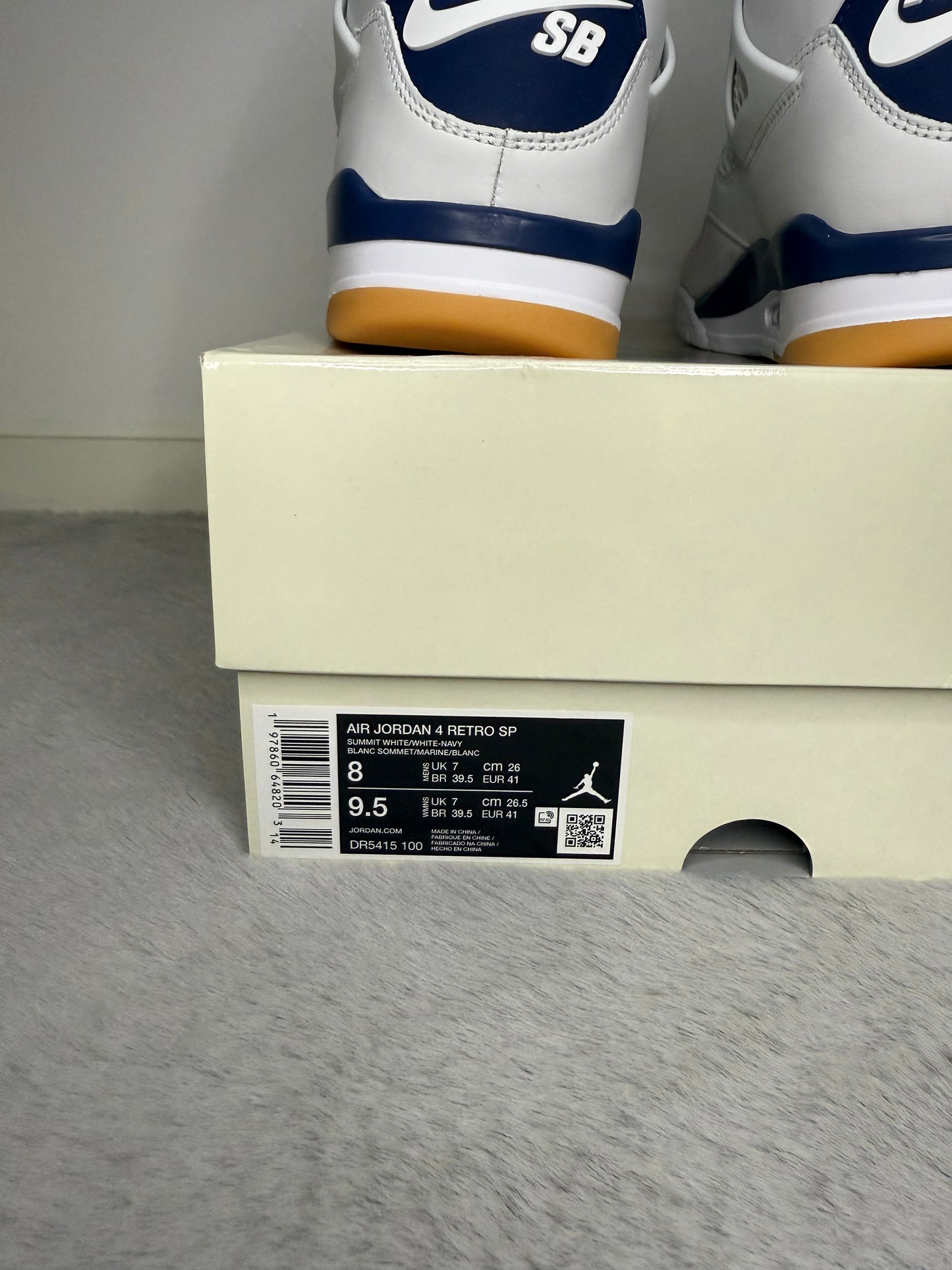 Jordan 4 SB navy