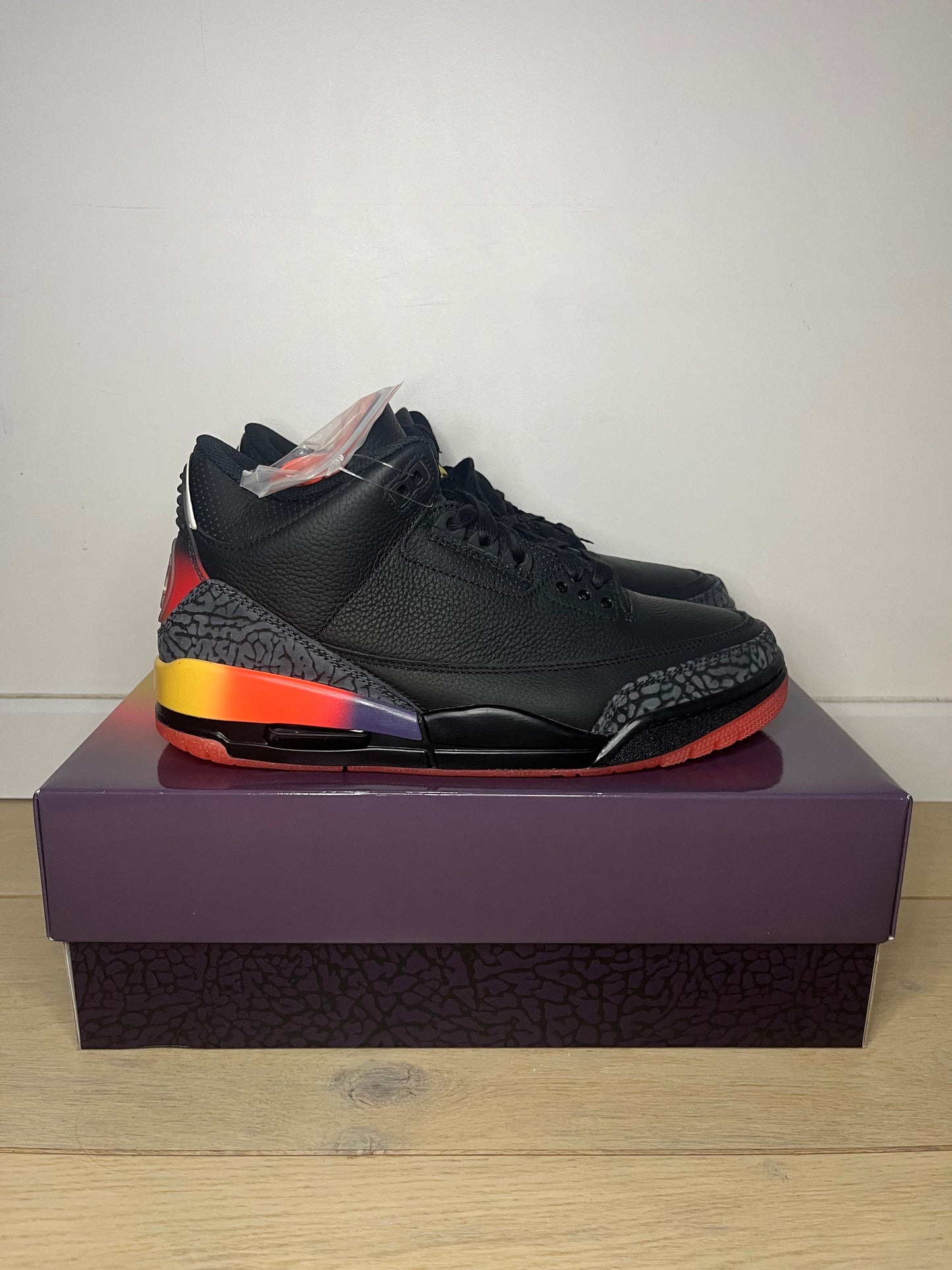 JORDAN 3 JBALVIN RIO