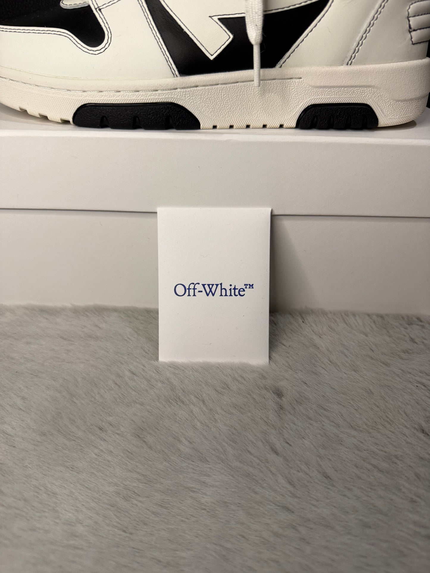 Off White out off office