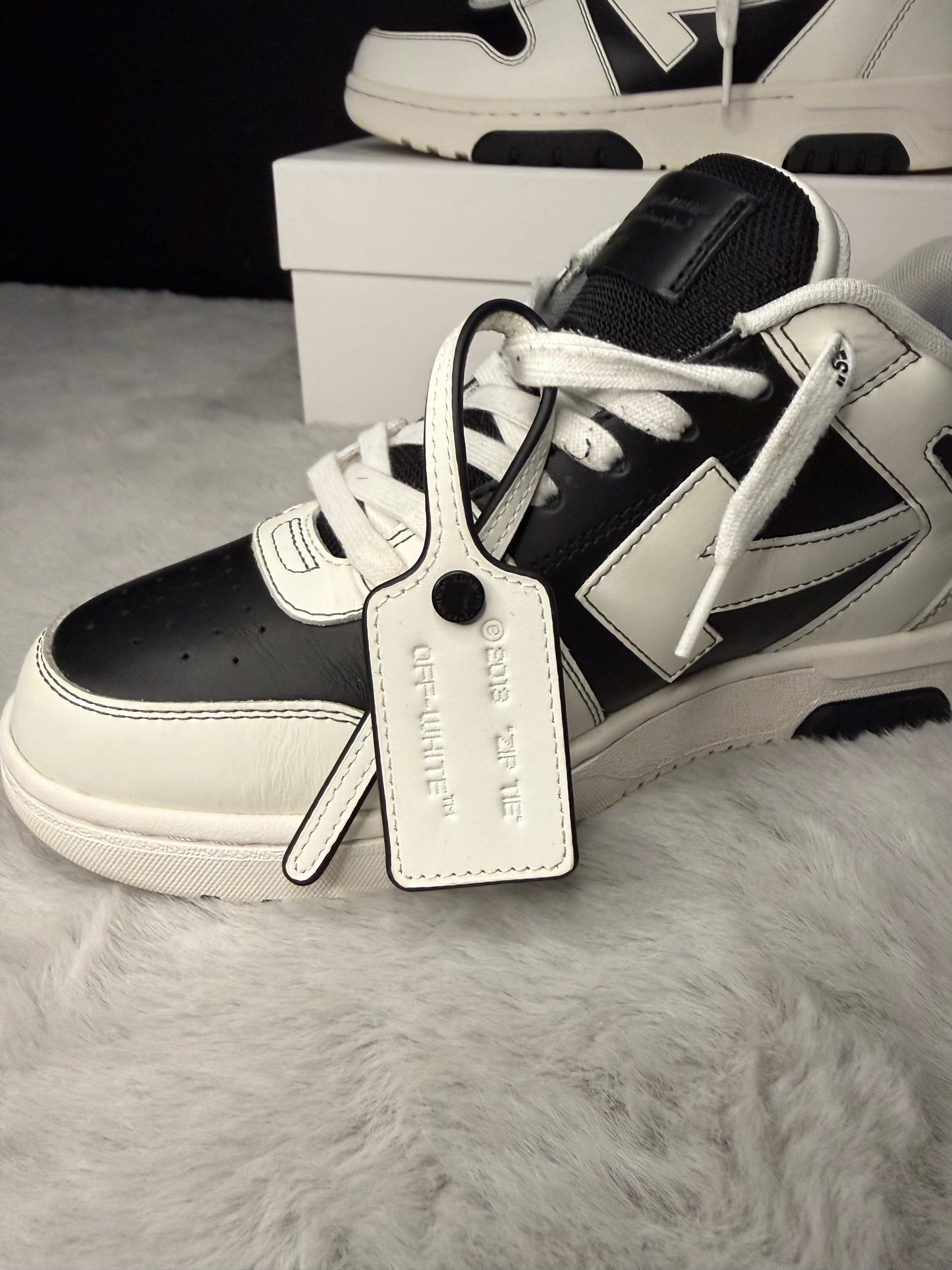 Off White out off office