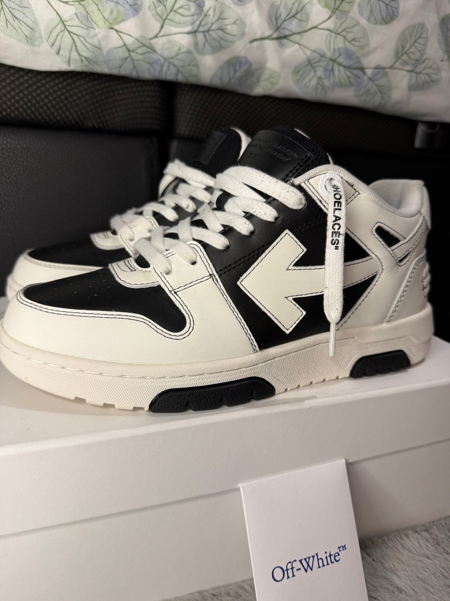 Off White out off office