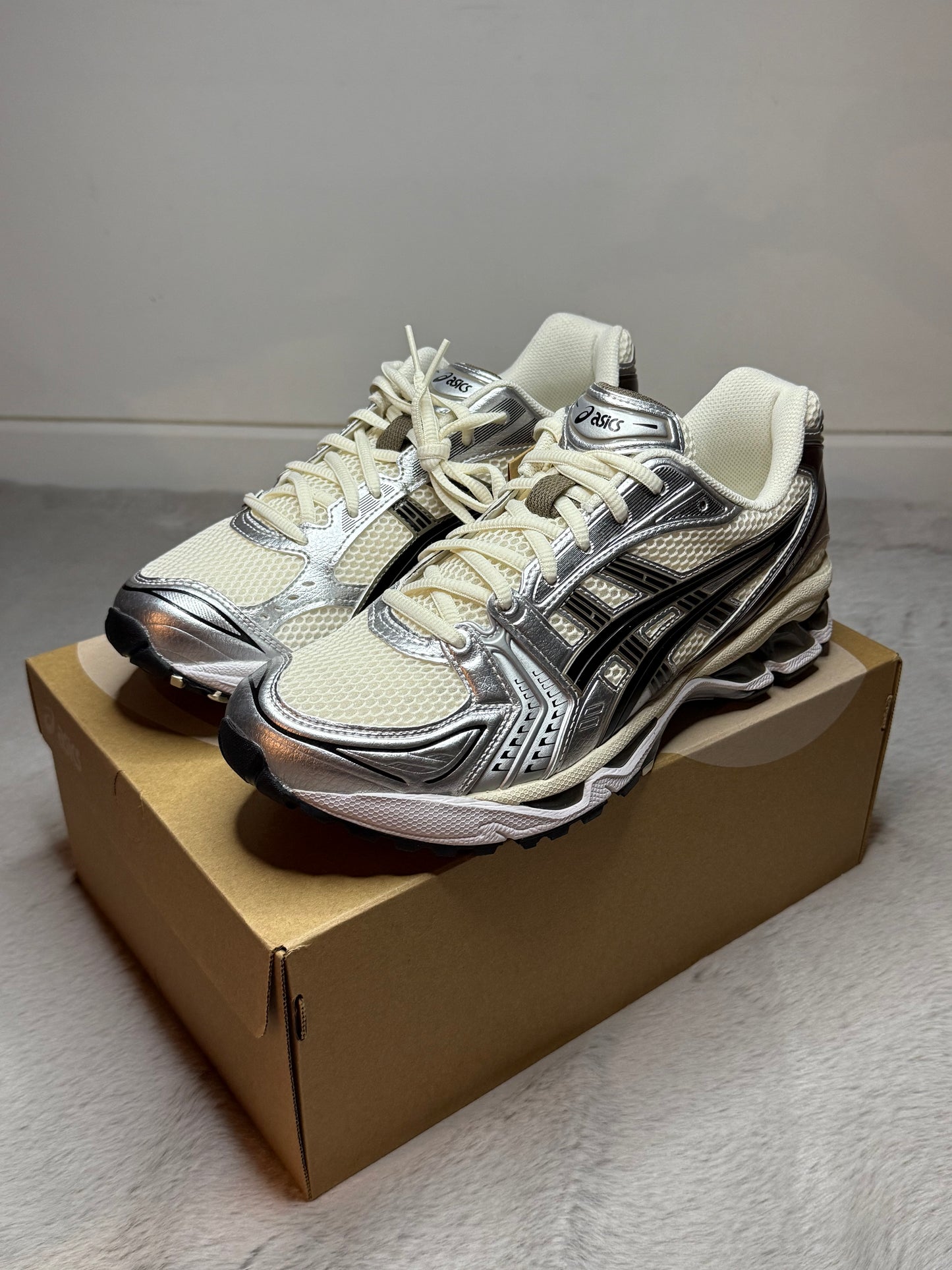 ASICS GEL KAYANO 14