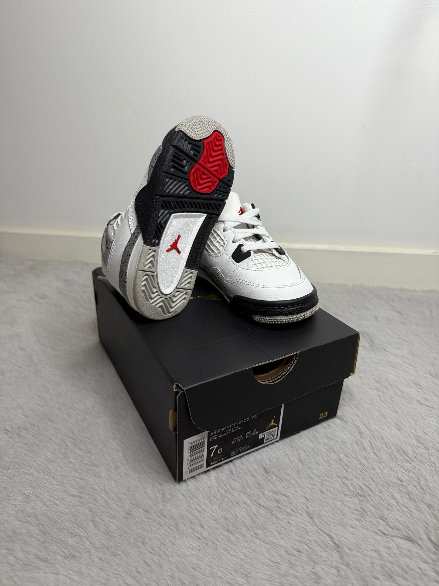 Jordan 4 white cement