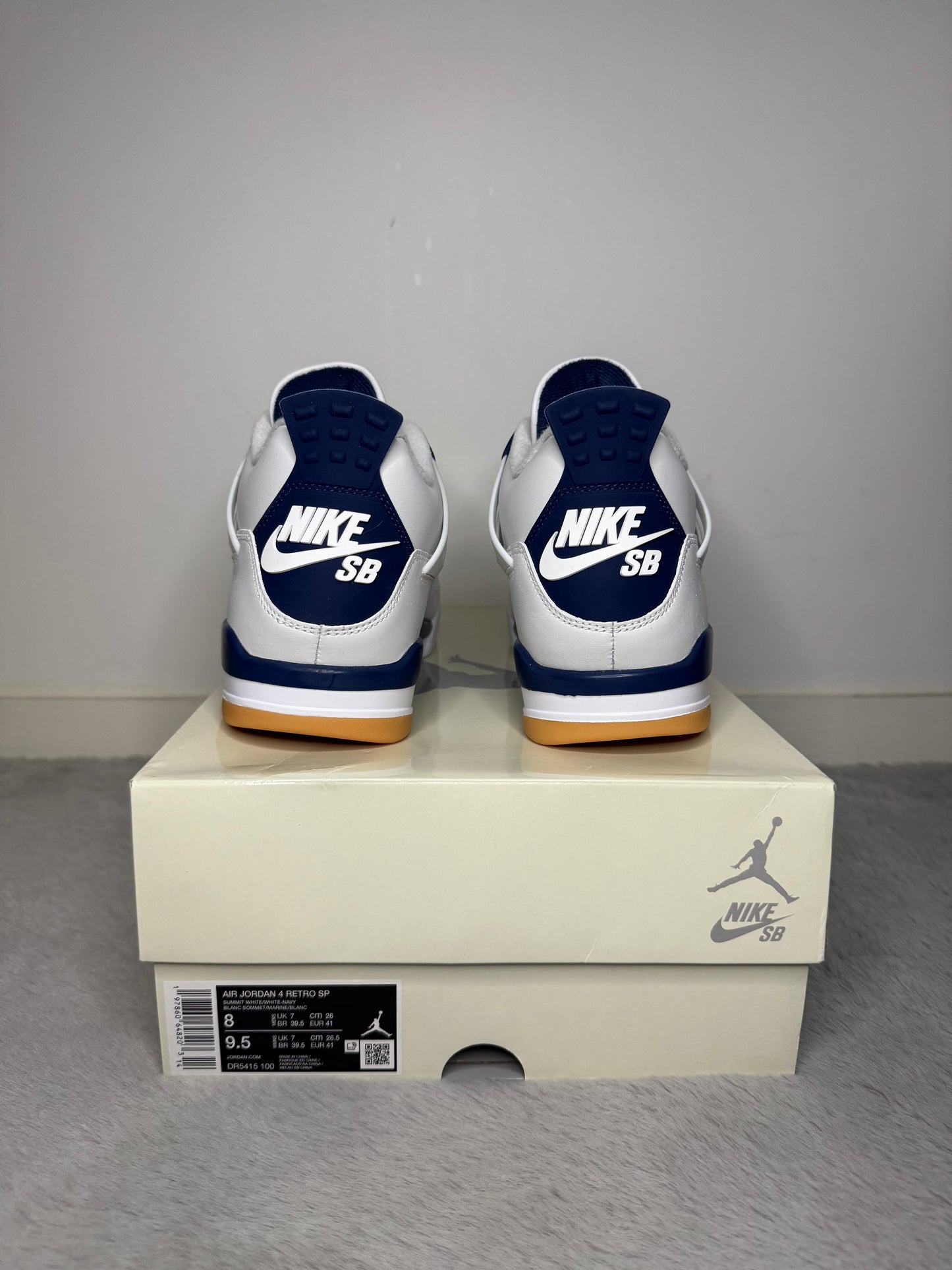 Jordan 4 SB navy